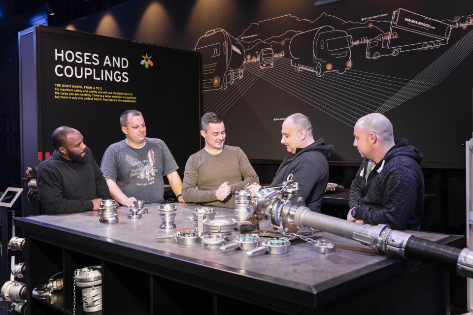 Van den Bosch Academy