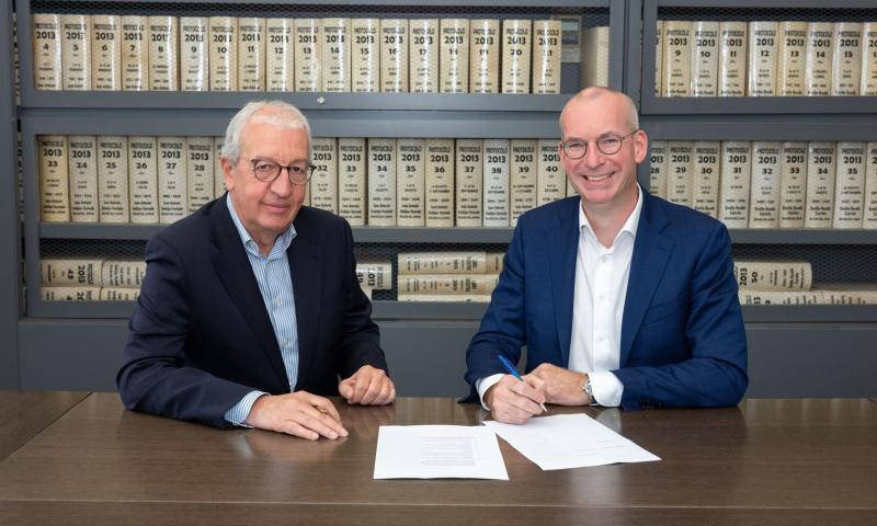 Van den Bosch acquires TCS Trans in Barcelona