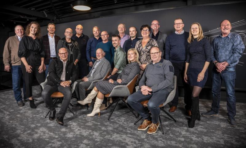 Van den Bosch honours jubilarians and retirees