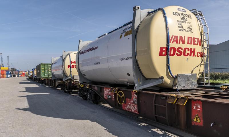 Van den Bosch helps Eastern Europe switch to intermodal